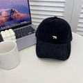 Casquette de baseball en coton brossé noir avec broderie ours blanc sur le devant - 56-60cm (Ajustable) / Noir