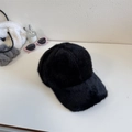 Gorra de béisbol de invierno en piel sintética negra con diseño térmico minimalista - Ajustable / Negro