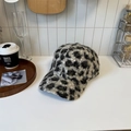 Gorra de béisbol de felpa con estampado de leopardo gris y beige para el invierno - 56-58cm (Ajustable) / Verde Militar