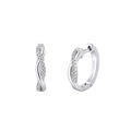 Detailansicht der S925-Punze und funkelnder Moissanit-Steine auf Möbius-Creolen-Ohrringen - Silber 1mm (D Farbe Moissanit) / Silber