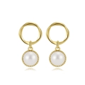 Detailansicht von 5,5mm Perlenohrringen mit goldenen Ringen und Zahnradkanten - 5,5-6mm Brotperle 19mm Ohrringe / 14K Vergoldet (Goldfarbe)