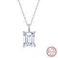 Nahaufnahme der S925 Sterling Silber Halskette mit Zirkonia Anhänger im Smaragdschliff - Smaragdschliff Moissanit / 1 Karat (5*7mm, ca. 1,88g) / Silber