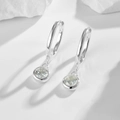 Minimalistische 925 sterling zilveren druppeloorbellen met zirkonia in kastzetting - 925 zilver / Wit