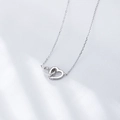 Elegante S925 Sterlingsilber Halskette mit zwei Herzen und funkelnden Zirkonia-Steinen - 925er Silber / Silber