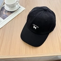 Casquette de baseball en coton noir avec broderie chat et texte sur un bureau en bois - 56-58cm Ajustable / Noir
