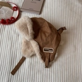 Brown faux suede trapper hat with warm white fur lining and stylish leather patch - 56-58cm / Camel