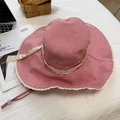 Plaid sun hat with lace trim and wide brim for UV protection in red and white gingham - 56-58cm / Red