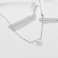 Collar minimalista de plata S925 con una perla blanca redonda y un detalle de circón - Plata 925 / Blanco
