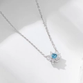 Collar de plata S925 con colgante de flor, gema azul y circonitas blancas brillantes - Plata 925 / Plateado