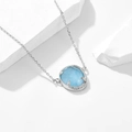 Pendente ovale in acquamarina azzurra su catena in argento con piccoli diamanti - Argento 925 / Bianco