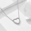 Elegante collana a cuore in argento S925 con madreperla iridescente e cristalli pavé - Argento 925 / Argento