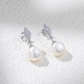 S925 sterling zilveren geometrische diamanten oorknopjes met barokke parels - Wit