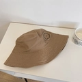 Khaki Fischerhut aus Baumwolle mit bestickter Blume im Used-Look für Sonnenschutz - 56-58cm / Khaki