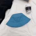 Cappello a secchiello blu minimalista in cotone twill con tesa larga cucita - 56-60cm / Blu
