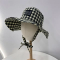 Checkered sun hat with wide brim and chin strap in yellow and black pattern - 56-58cm / Black Beige