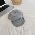 Cappellino da baseball grigio chiaro con visiera morbida e ricamo NEEDS su tessuto - 56-58cm / Azzurro