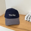 Berretto da baseball patchwork blu navy e grigio con ricamo The Day stile vintage - 56-58cm Regolabile / Blu navy e grigio