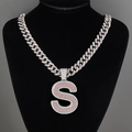 Collier Cuban argent hip-hop avec pendentif lettre S et strass roses et blancs - Alphabet S Argent-Rose (PDT802)