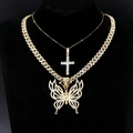 Collana cubana dorata con ciondoli a farfalla e croce con strass su modello collo - Set Collana Farfalla Croce Oro