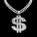 Chaîne cubaine argentée avec grand pendentif signe dollar serti de strass sur fond noir - Style Argent / Pendentif Seul Dollar Argent