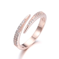 Elegante anello bypass in argento S925 oro rosa con pavé di zirconi e design regolabile - US 6 / Oro rosa