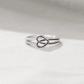 S925 sterling silver heart ring with black enamel and sparkling zircon accents - US Size 6 / White Gold