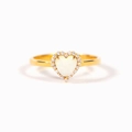 Eleganter s925 Silber Opal Ring Herzform mit Pavé-Diamanten und Goldbeschichtung - US-Größe 6 / Gold