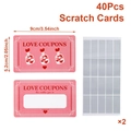Detailansicht von 40 rosa Liebesgutscheinen mit Rubbelaufklebern und Maßen für DIY-Geschenke - 40er Pack