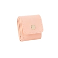 Dettaglio macro della borsa portagioie in velluto rosa con bottone a pressione dorato - 5*4.6CM / Rosa
