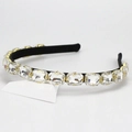 Diadema elegante con cristales rectangulares grandes y engastes de metal dorado - Blanco