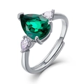 Bague en argent avec émeraude poire, pierres latérales et anneau réglable - Ouvert Réglable / Émeraude de Laboratoire (Forme Poire 7*9MM)