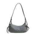 Dettaglio borsa a tracolla a mezzaluna in denim grigio con tracolla e tasca con coulisse - Blu