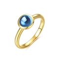 Anello minimalista in argento S925 placcato oro 10K con una gemma blu rotonda a castone - US 6 / Topazio Blu Londra