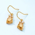 Elegant gold drop earrings with pear-cut amber crystal and S925 silver hooks - 925 Silver / Synthetic Citrine