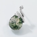 S925 Silber-Schlangenohrring mit tropfenförmigem natürlichem grünem Moosachat - Wasserachat-Stil (Hauptstein 9*11MM) / 925er Silber
