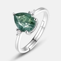 Verstellbarer Ring aus S925 Silber mit grünem Moosachat im Birnenschliff und Kristallen - Birnenform
