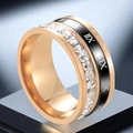 Anello tre in uno in titanio oro rosa con numeri romani e zirconi scintillanti - US 5 / Oro rosa