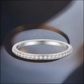 Anillo eternity de plata S925 con circonitas cúbicas brillantes de corte redondo - US 5 / Plateado
