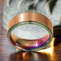 Wolframring in Roségold mit gebürsteter Oberfläche und schillerndem Innenband - US 6 / Gebürsteter Regenbogen-Innenstil (10-C-2) / Roségold + Regenbogen