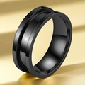 Anello da uomo in acciaio inossidabile nero lucido con scanalatura centrale - US 7 / Nero