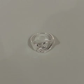Minimalist 925 sterling silver open ring featuring an intertwined hollow heart design - Silver