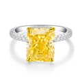Anillo de plata S925 con circón amarillo corte esmeralda y detalles de diamantes pavé - US 5 / Rhinestone Amarillo