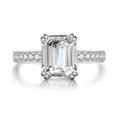 Elegante anillo de plata S925 con corte esmeralda y detalles de piedras laterales - US 5 / Blanco
