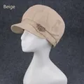 Beige Damen-Schirmmütze mit goldenem Jacquardband und Feder-Detailverzierung - Einheitsgröße / Spitze Beige
