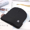 Bonnet en tricot noir pour hommes avec doublure polaire et étiquette étoile - Élastique 57-59cm / Noir Uni (Sport)