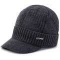 Bonnet tricoté jacquard épais pour hommes en gris foncé avec visière et logo sport - Élastique 56-60cm / Gris