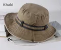 Dettaglio cappello da pescatore kaki con cordino antivento su sfondo minimalista - Taglia unica / Cachi (Profilo)