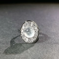 Bague en calcédoine vert impérial avec double halo de cristaux et anneau argenté - Bague Jade d'Eau (CBJZ510-T)