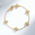 Bracciale placcato oro 24K con cinque fiori di diamanti e un ciondolo a moneta tonda portafortuna - Stile Strass Bianco (SL101-T)