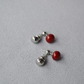 Exquisite hulu gourd stud earrings featuring red beads and 925 silver in a modern style - Red Bead Style / Silver